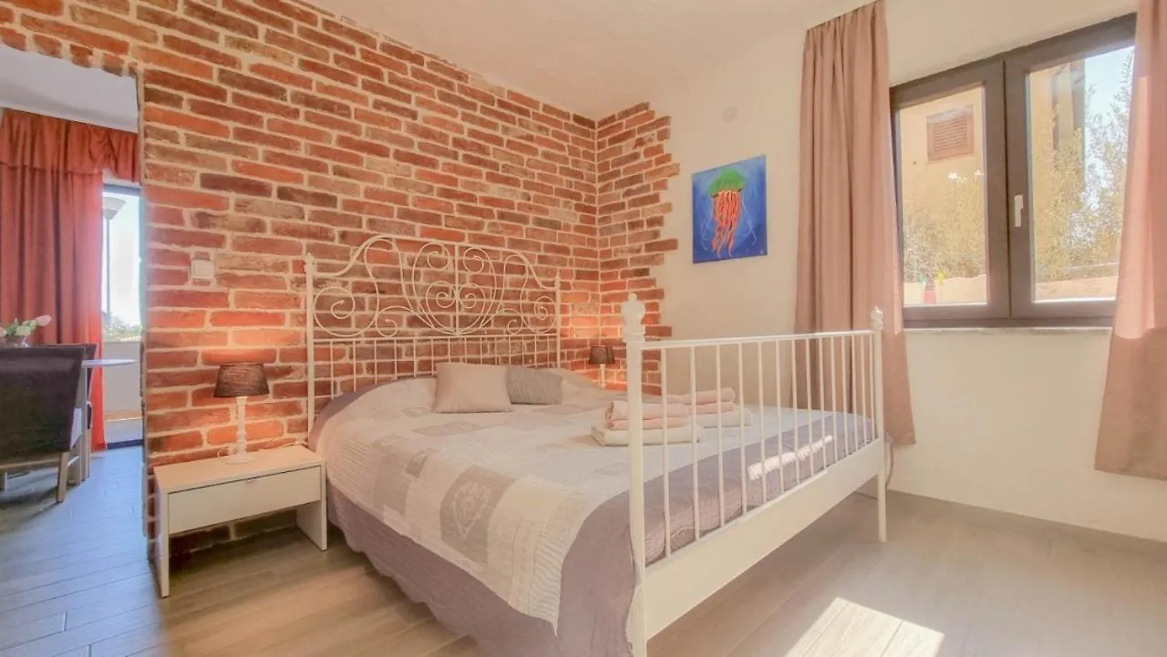 Enio Lägenhet Novigrad Istria