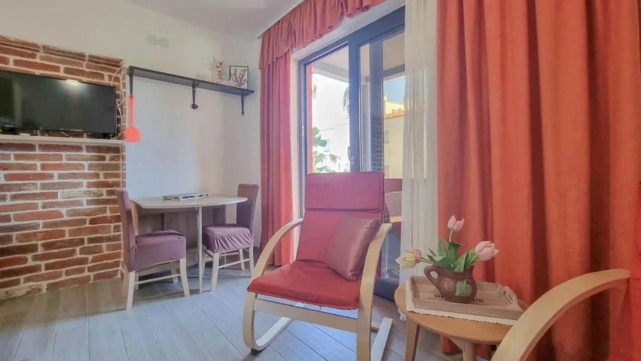 Enio Lägenhet Novigrad Istria